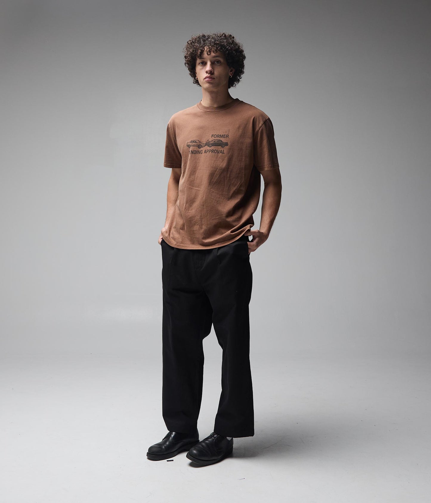 FORK IN THE ROAD T-SHIRT // WASHED BARK