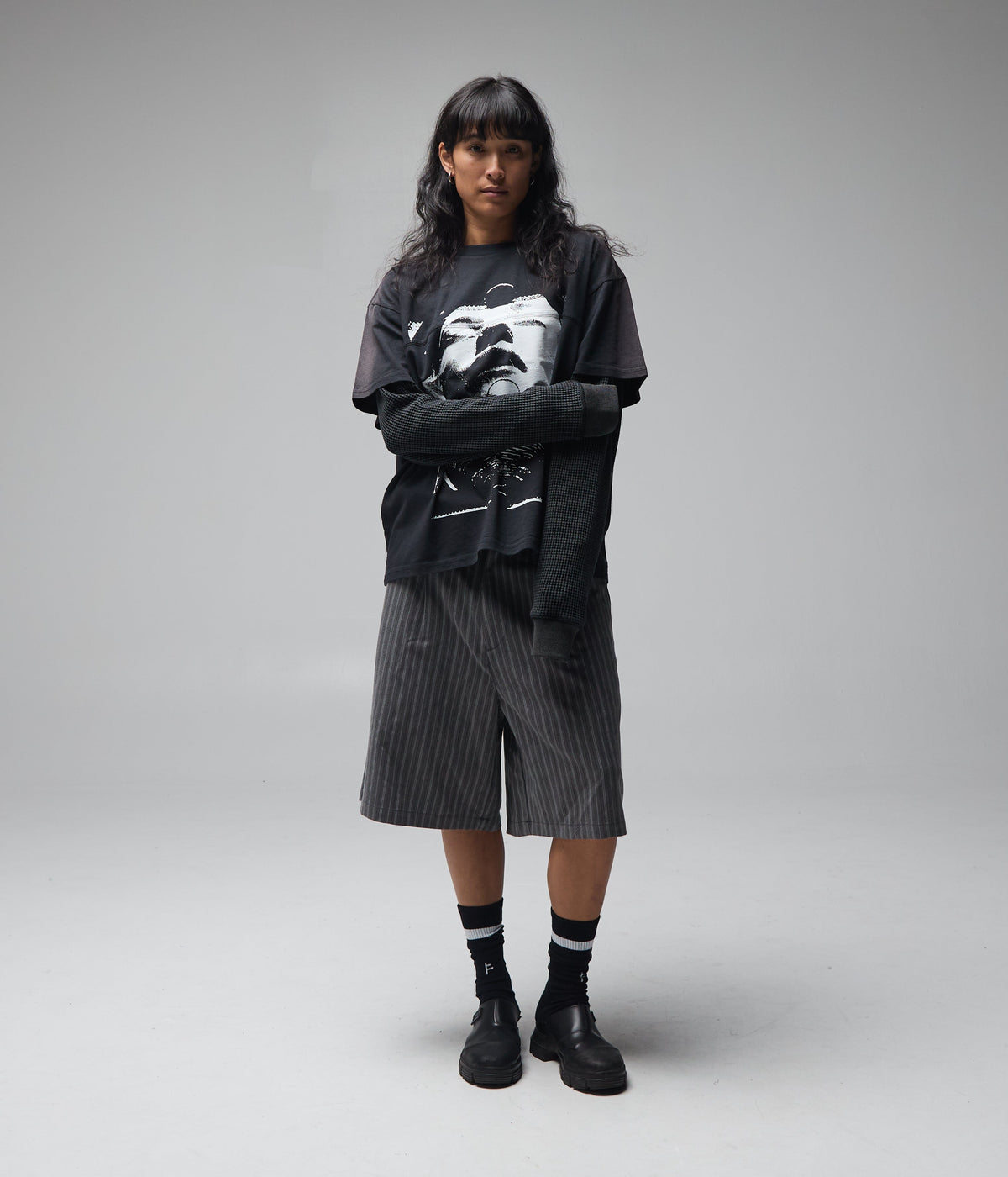 LEVITATE BOXY T-SHIRT // FADED BLACK