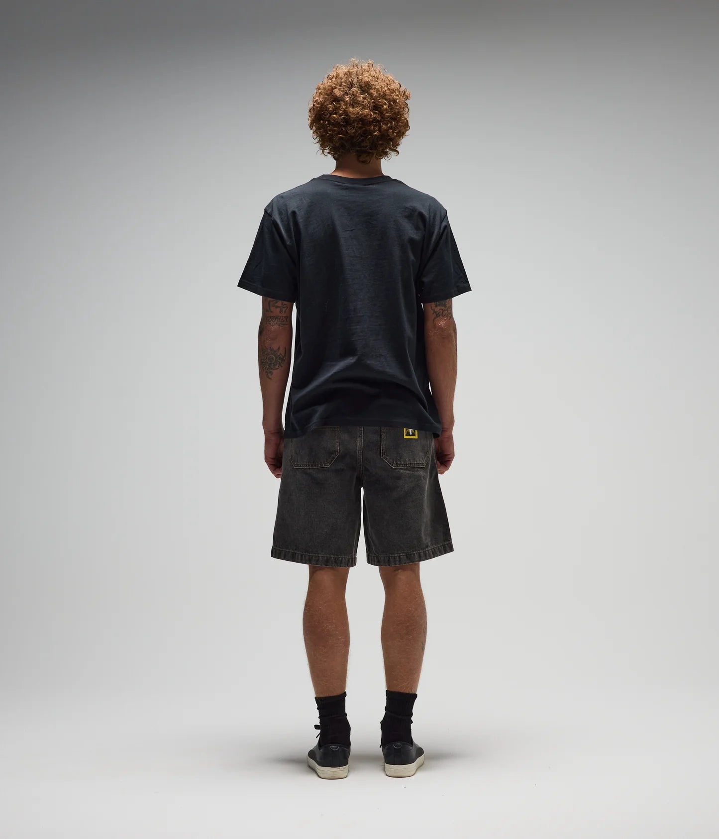 DxD REYNOLDS 21" DENIM WALKSHORT // WASHED BLACK