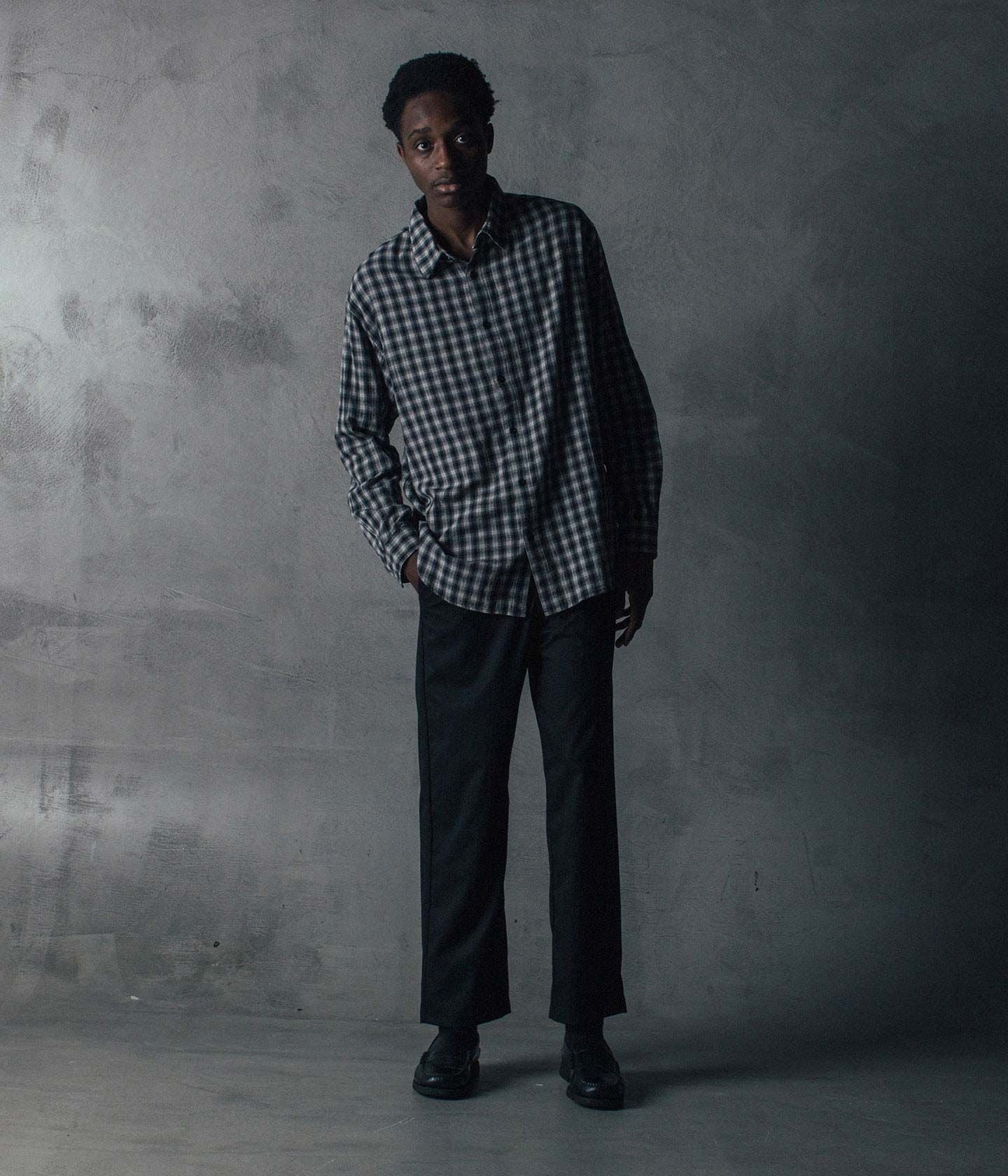 VIVIAN CHECK LS SHIRT // GREY CHECK