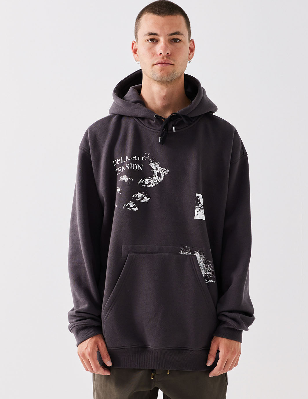 DELICATE HOOD | PEPPER