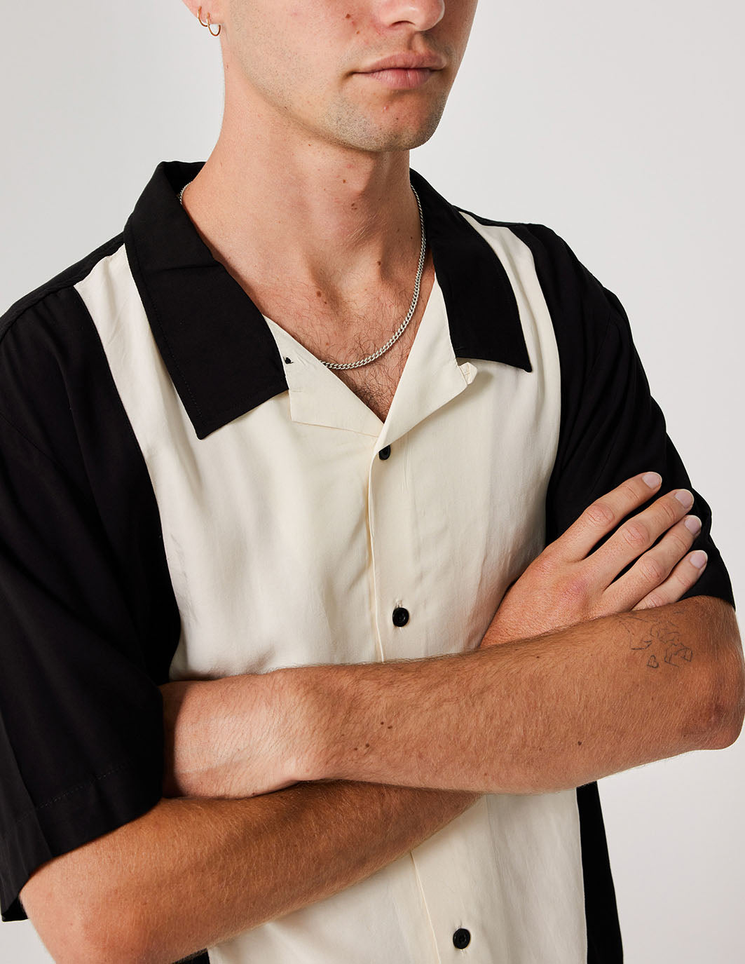 VIGOR SS SHIRT | BLACK