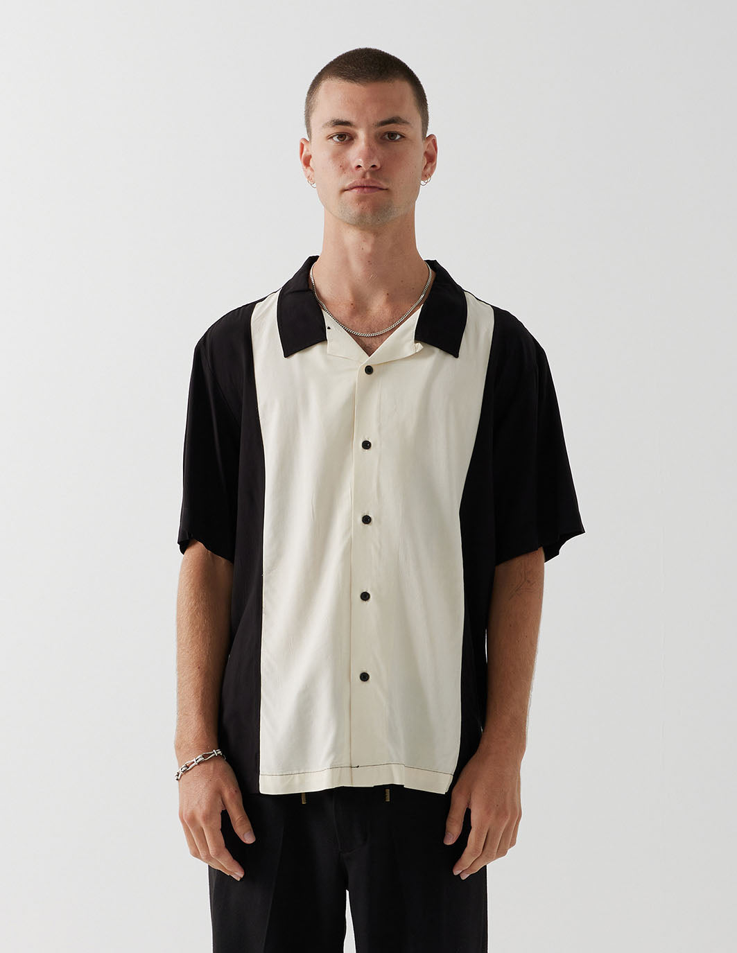 VIGOR SS SHIRT | BLACK