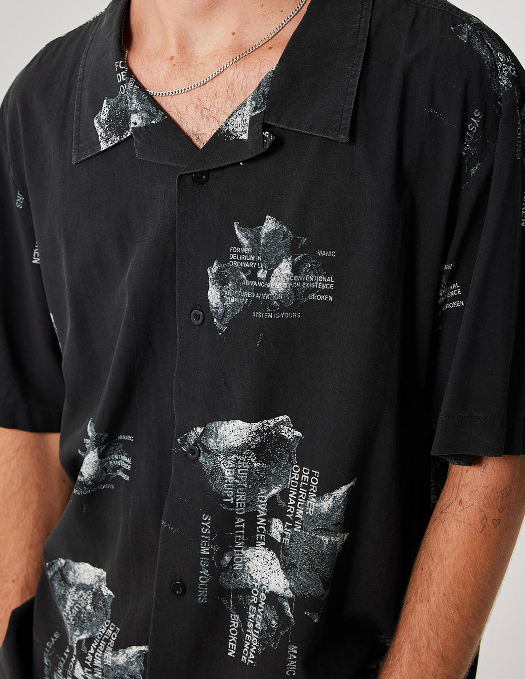 SEDATIVE SS SHIRT | BLACK