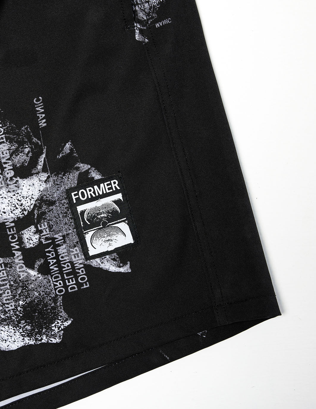 SEDATIVE SWIM TRUNK // BLACK