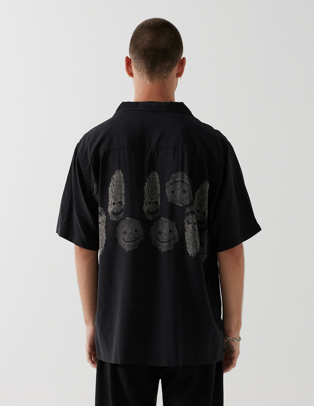 MENACE SS SHIRT | BLACK