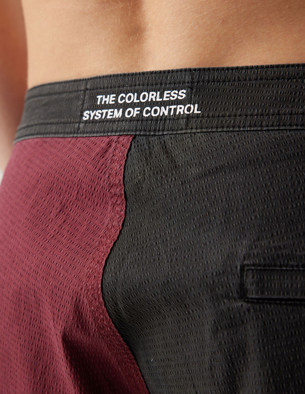 ANDERSON INTERCHANGE TRUNK | BLACK