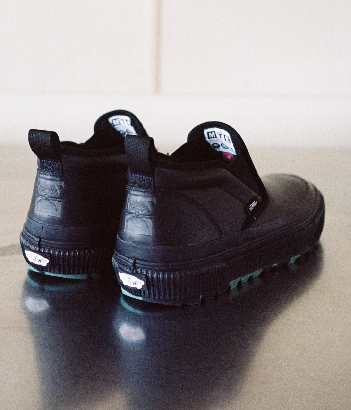 MID SLIP MTE-1 | BLACK/GREEN