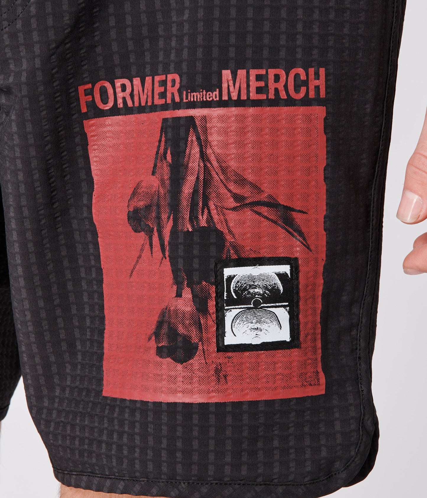 RUPTURED SCALLOP TRUNK // BLACK