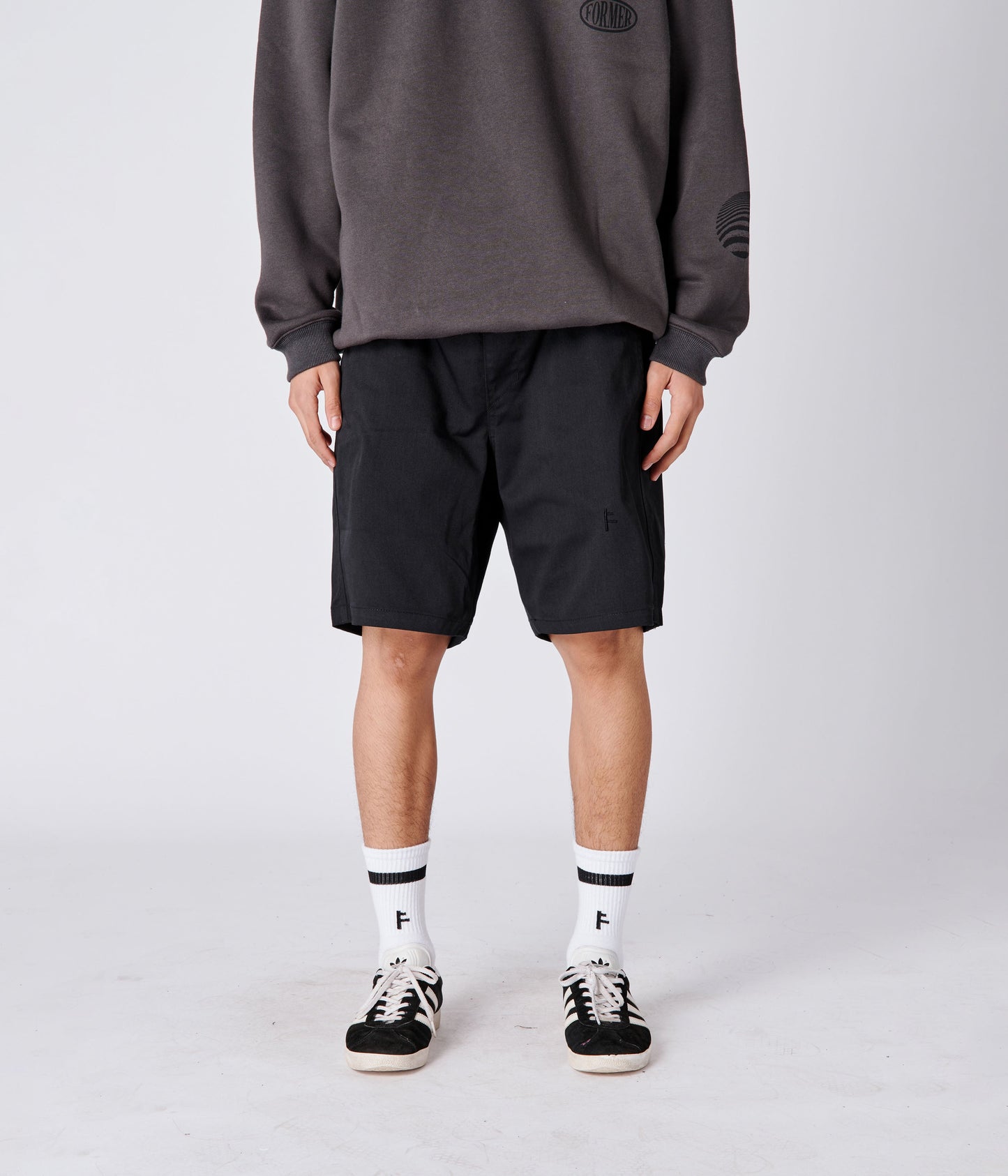 PRAYER WALKSHORT // BLACK