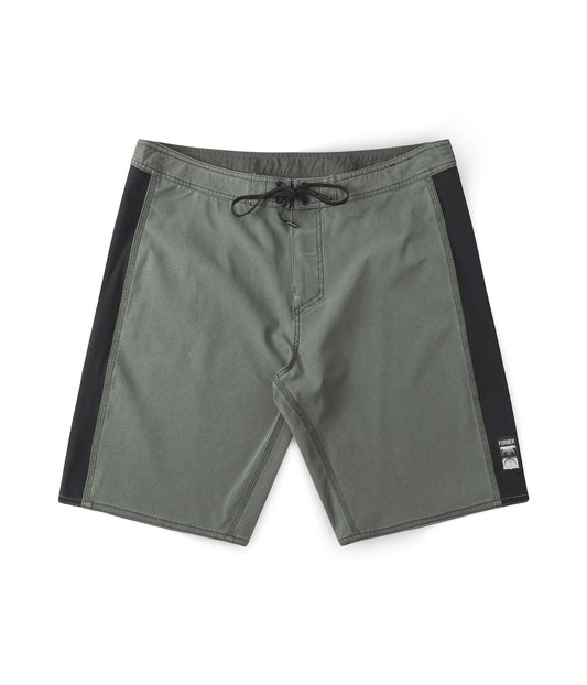 TEAM 19" TRUNK // SURPLUS