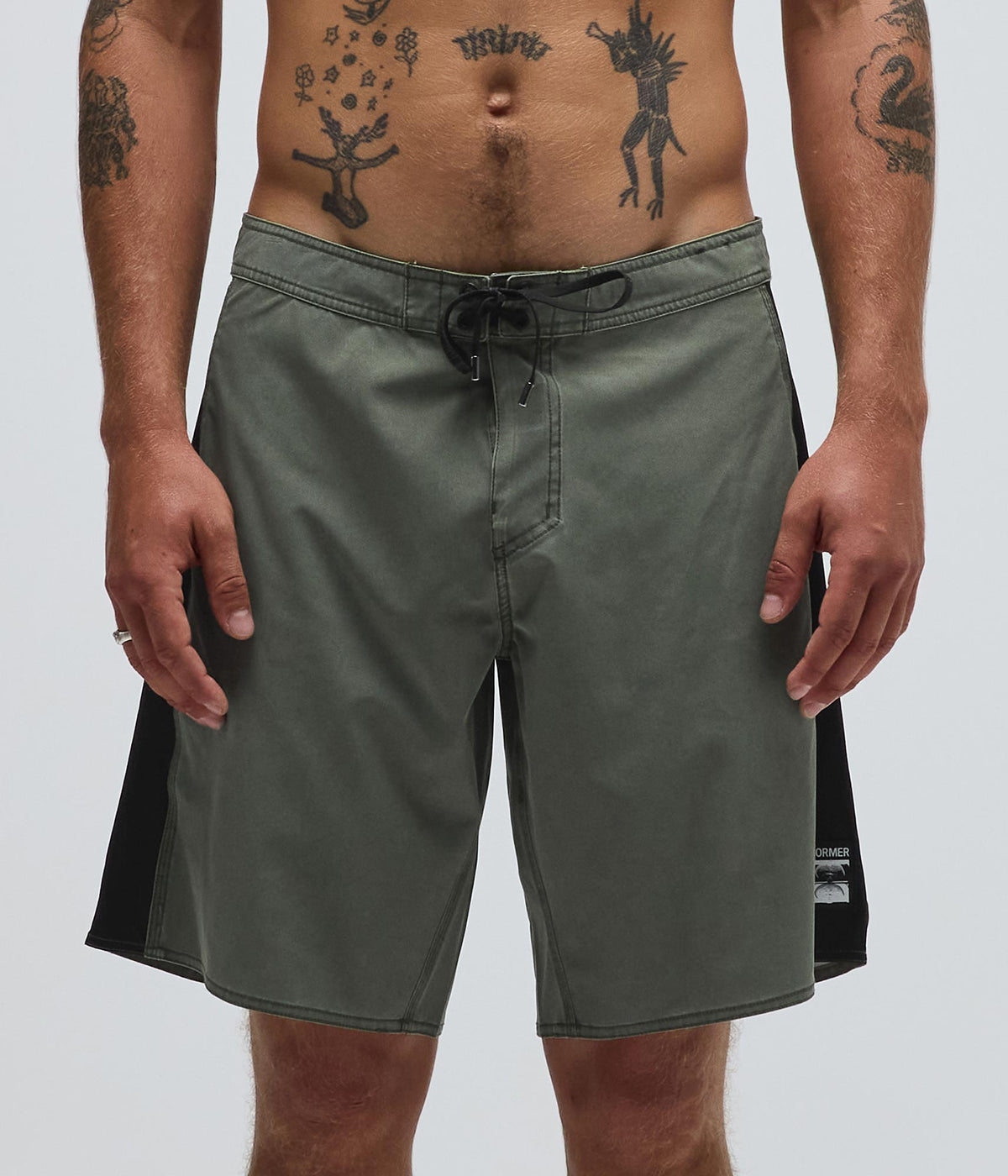 TEAM 19" TRUNK // SURPLUS