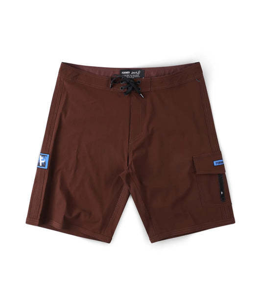 REYNOLDS 19" TRUNK // BROWN