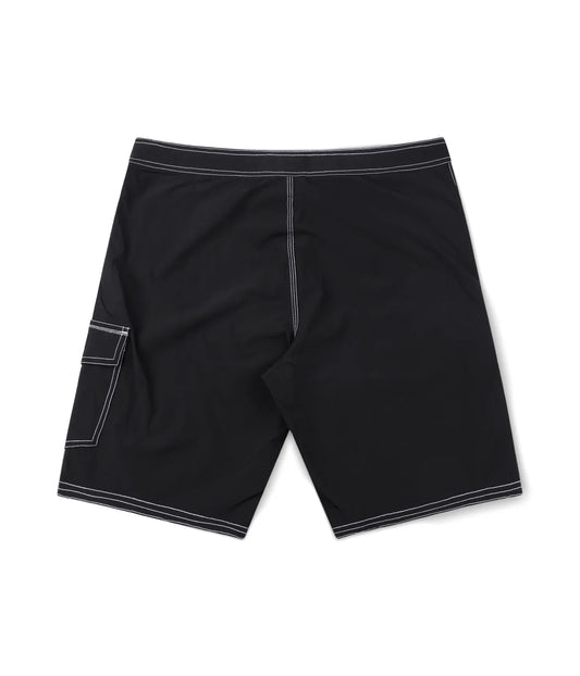 REYNOLDS 19" TRUNK // BLACK