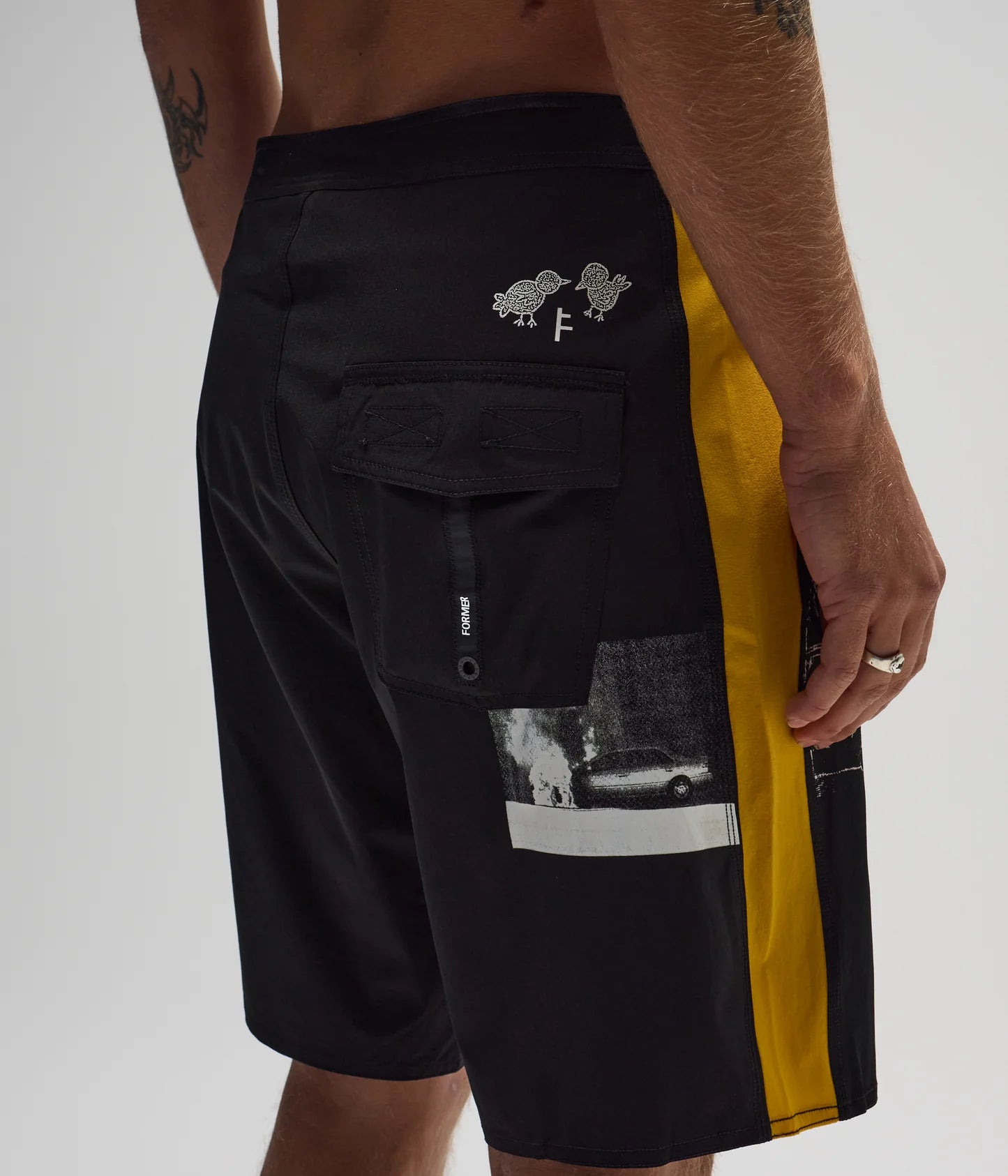 DxD 20" TRUNK // BLACK
