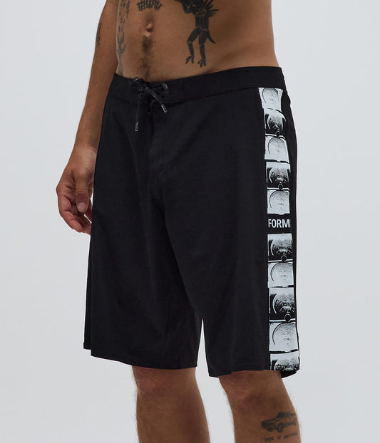 TEAM CRUX 20" TRUNK // BLACK