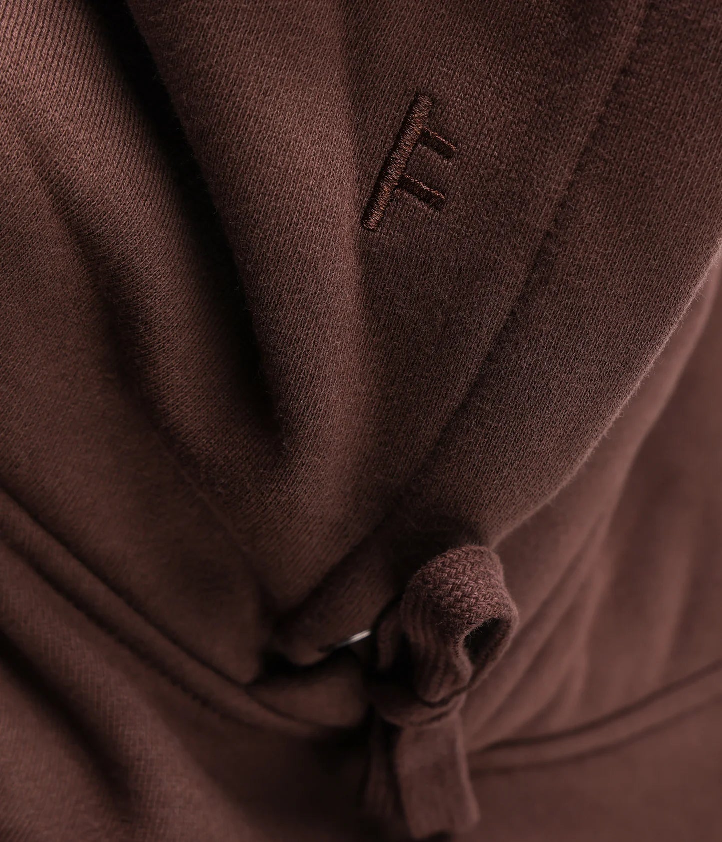 LEGACY EMB HOOD // BROWN