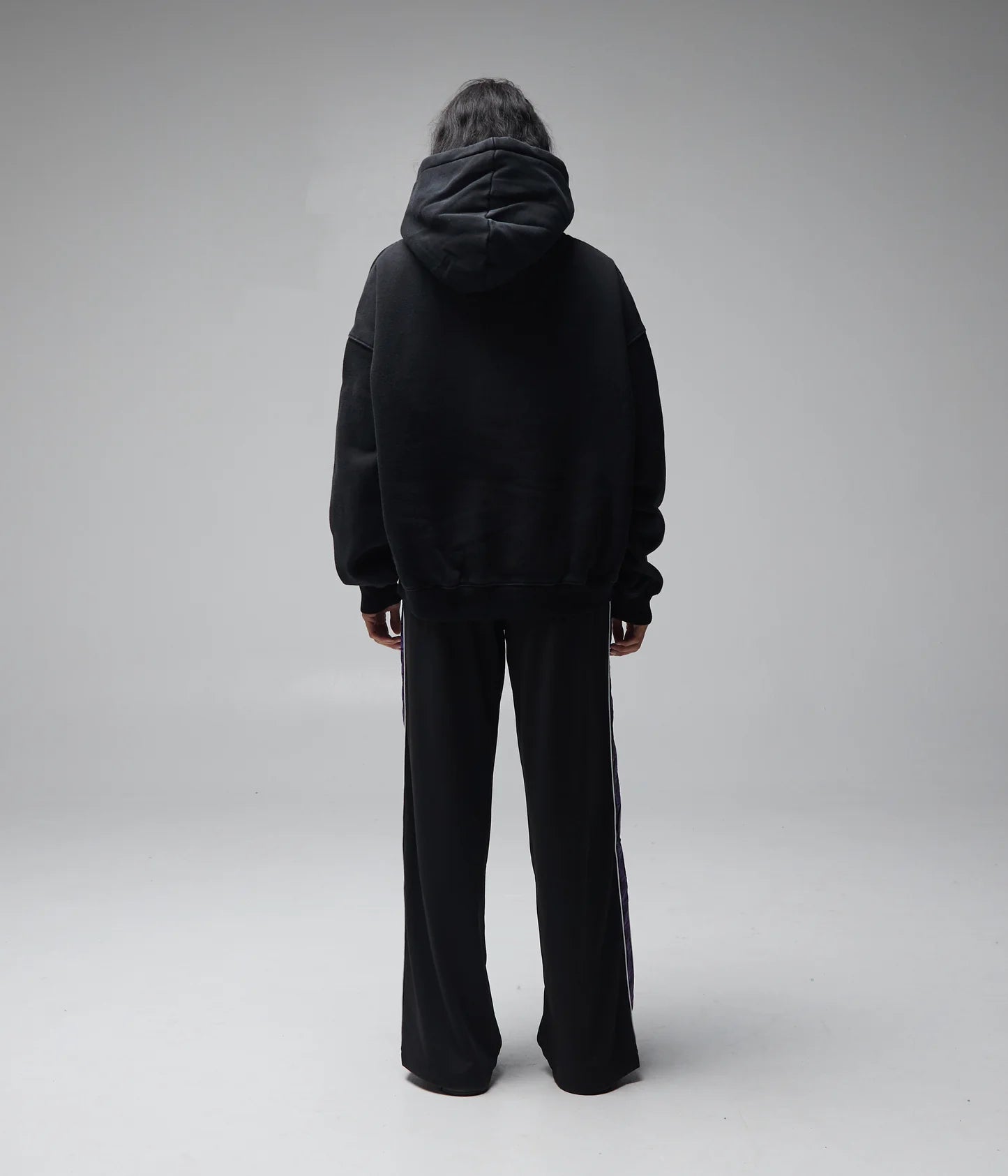 SKULLZ BOXY HEAVY HOOD // MERCH BLACK