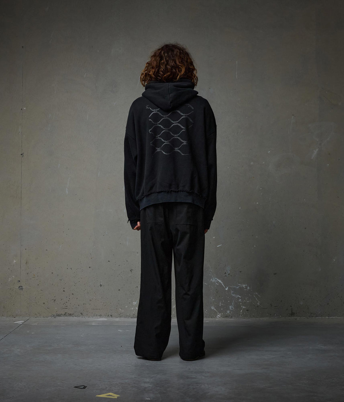 ALLEVIATE BOXY ZIP HOOD // WASHED BLACK