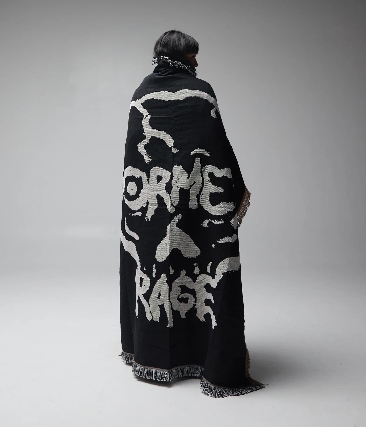 SKULLZ THROW BLANKET // BLACK