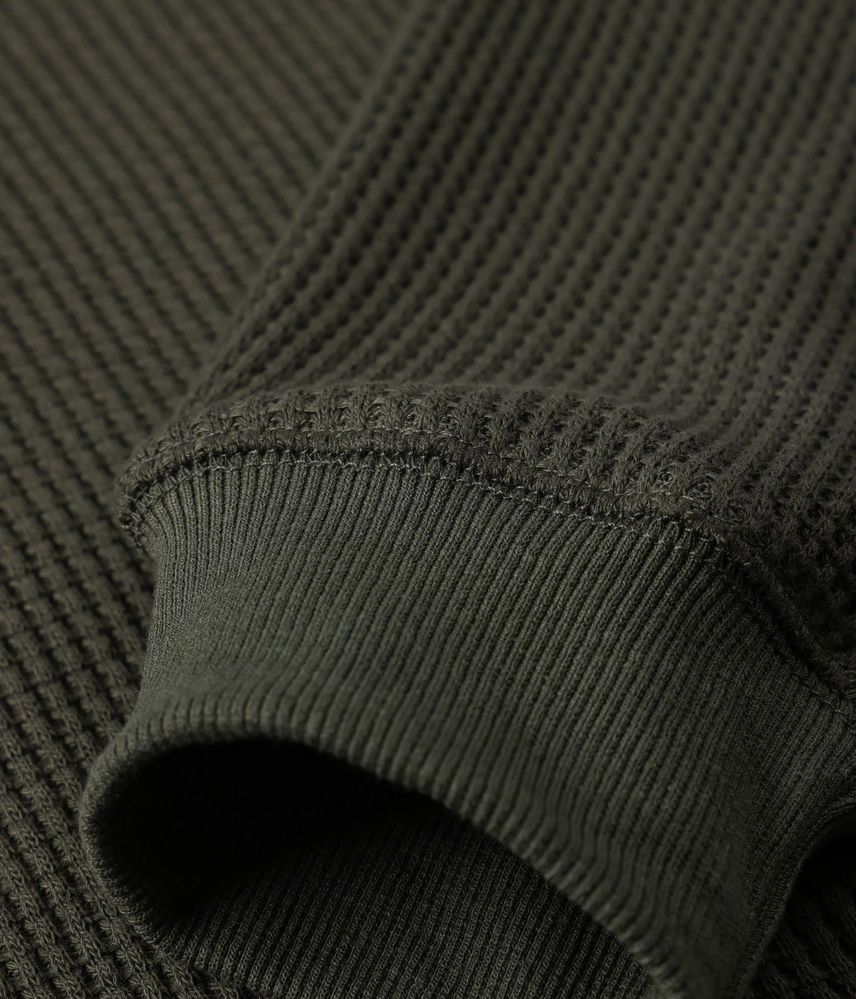 AG RAGLAN WAFFLE // SURPLUS