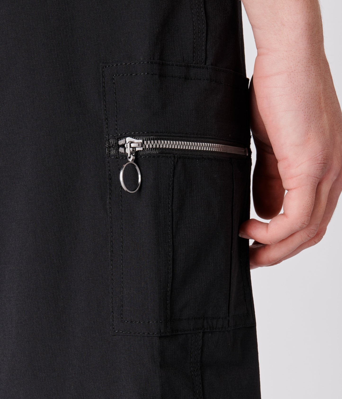 DANE 2.0 18.5" TRUNK // BLACK