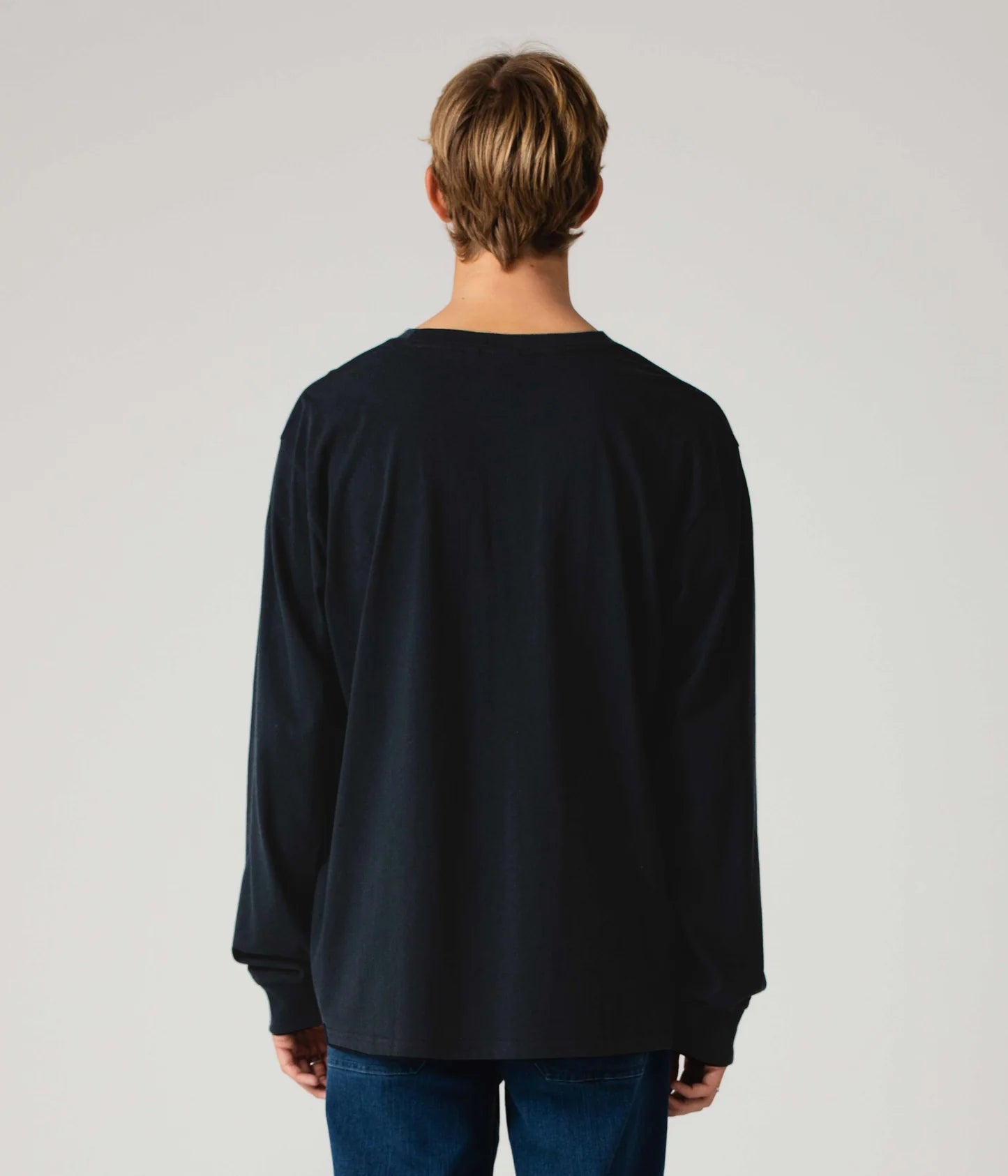 LEGACY PLATE LS T-SHIRT // BLACK