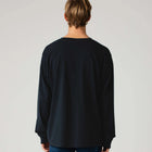 LEGACY PLATE LS T-SHIRT // BLACK