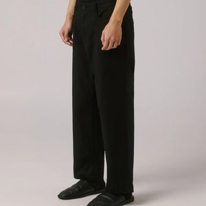 AG CHINO // BLACK