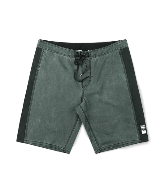 TEAM 19" TRUNK // PINE