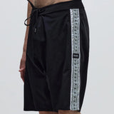 TEAM 20" DION TRUNK // BLACK