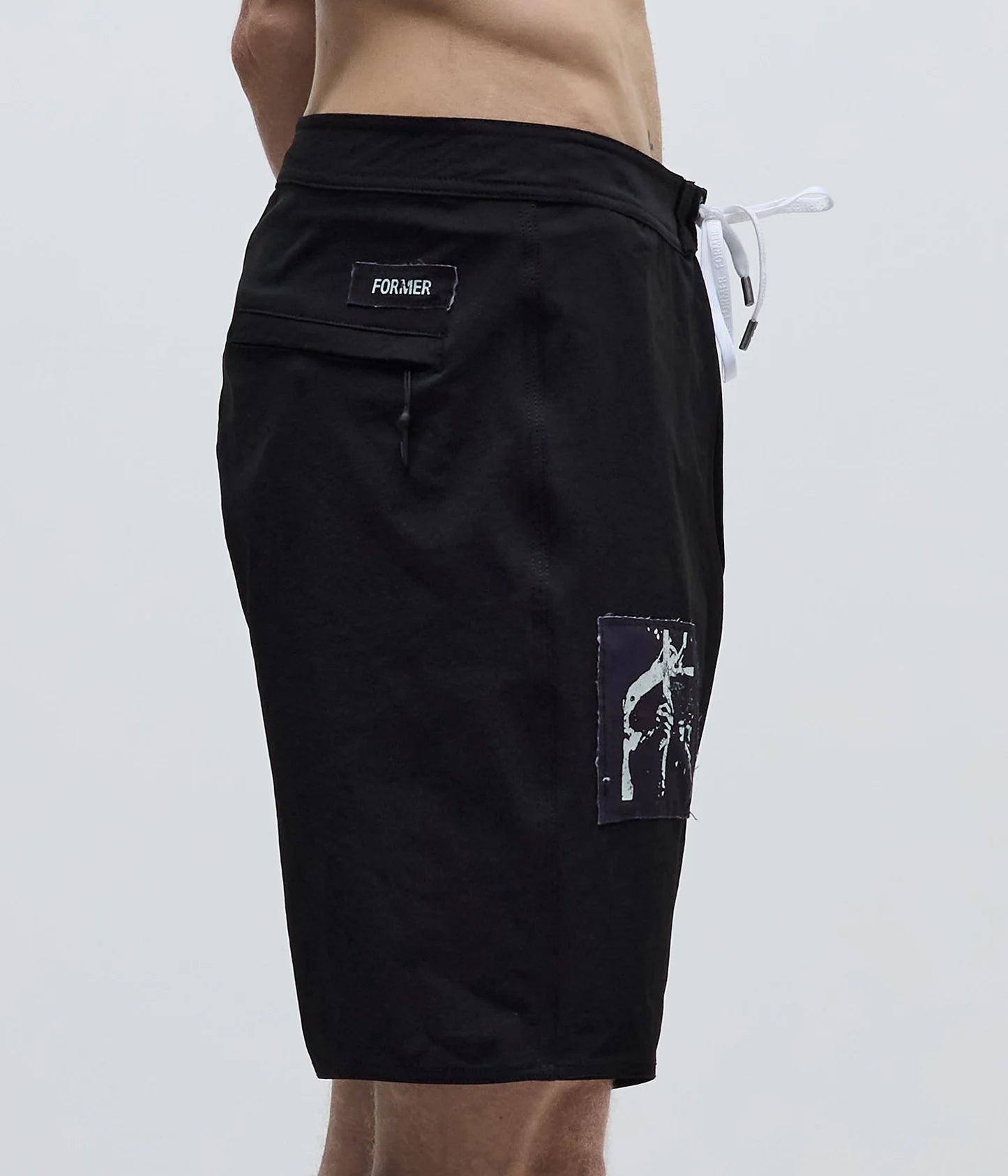 HUSH PATCH 18" TRUNK // BLACK