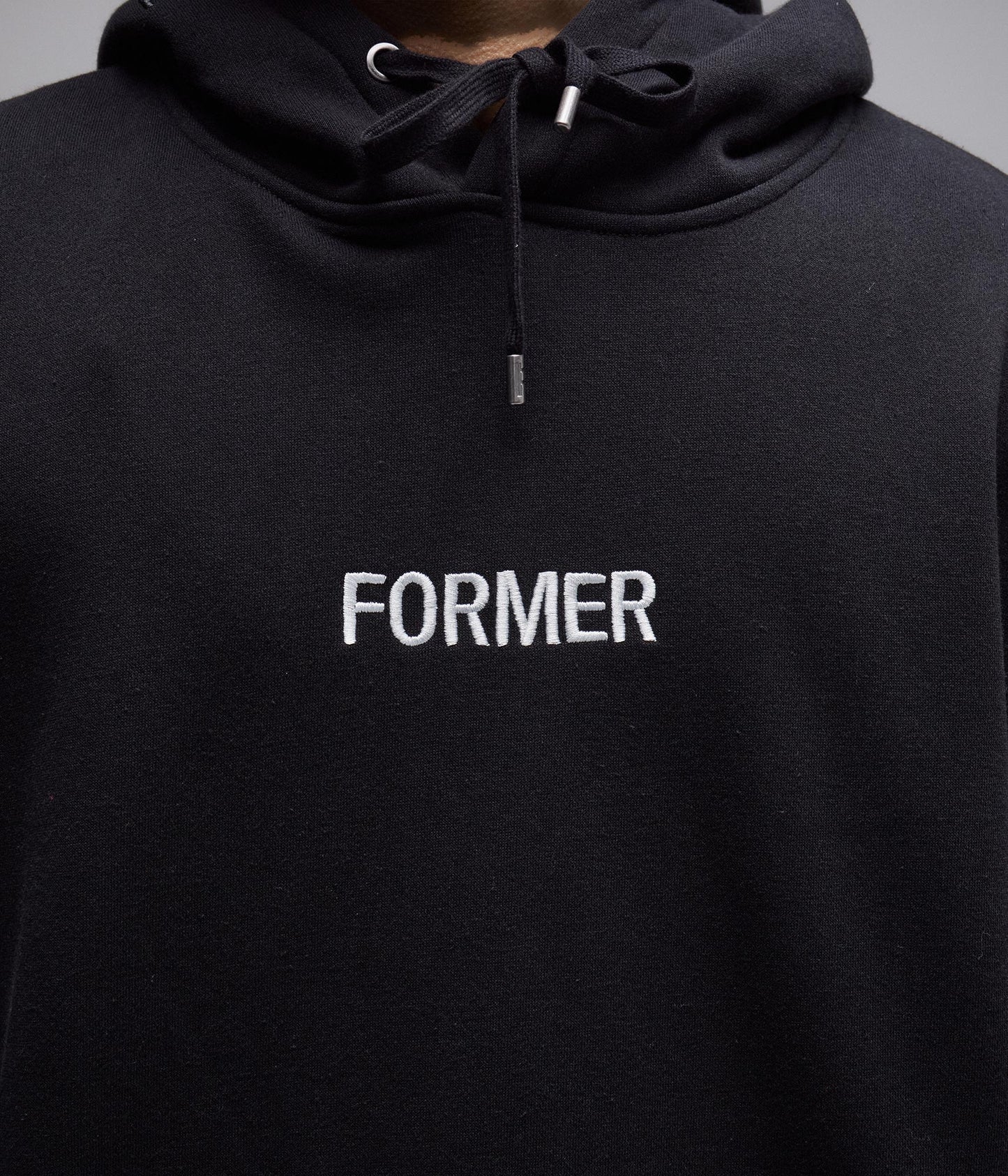 LEGACY EMB HOOD // BLACK
