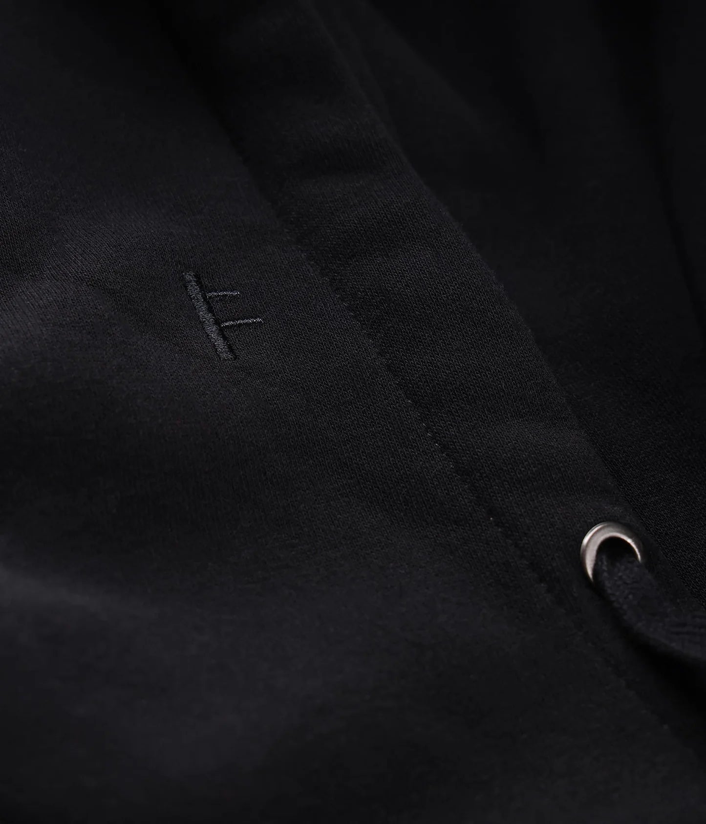 EXTENSION HOOD // BLACK