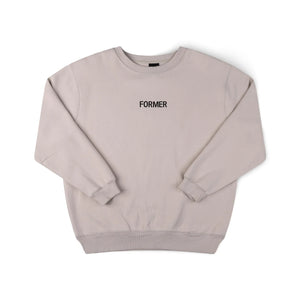 LEGACY EMBROID CREW // GREY