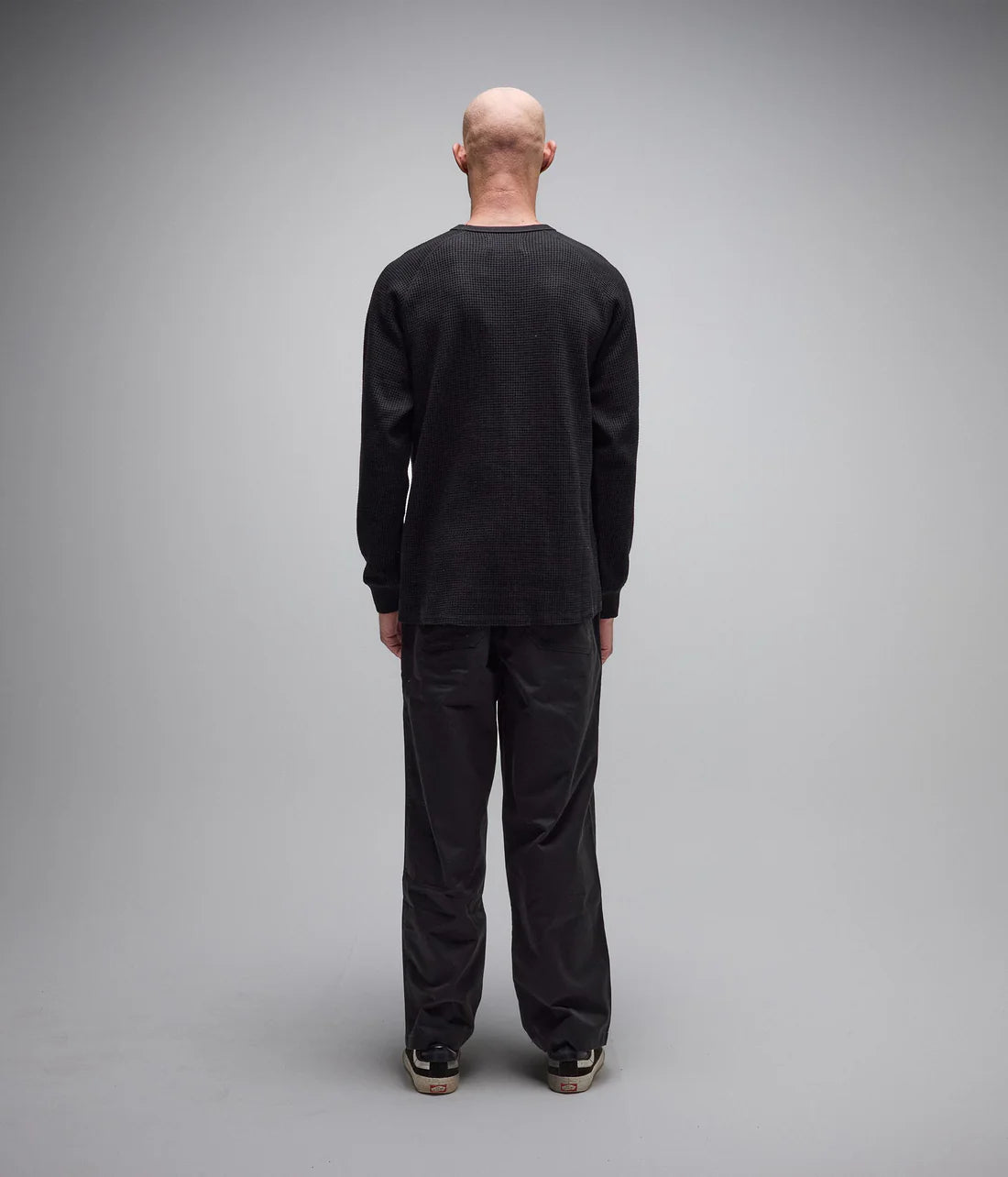 AG RAGLAN WAFFLE // BLACK