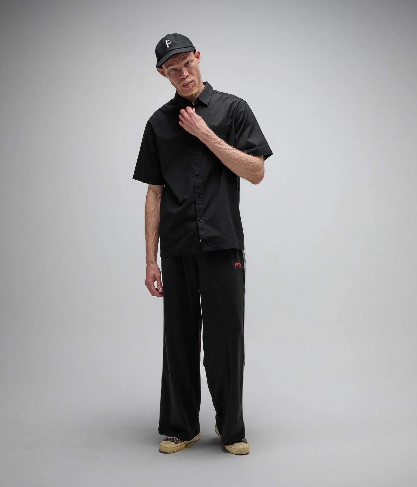 LEGACY SS SHIRT // BLACK