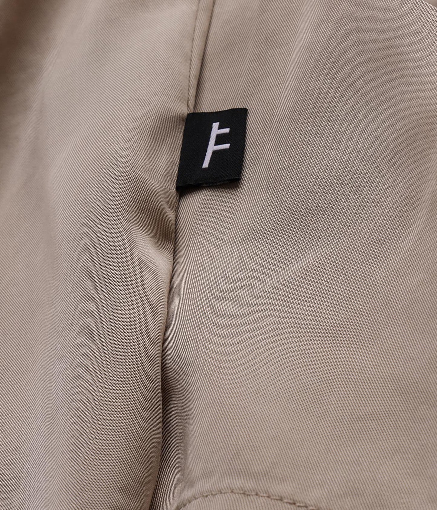 AG VIVIAN BOXY LS SHIRT // CREAM