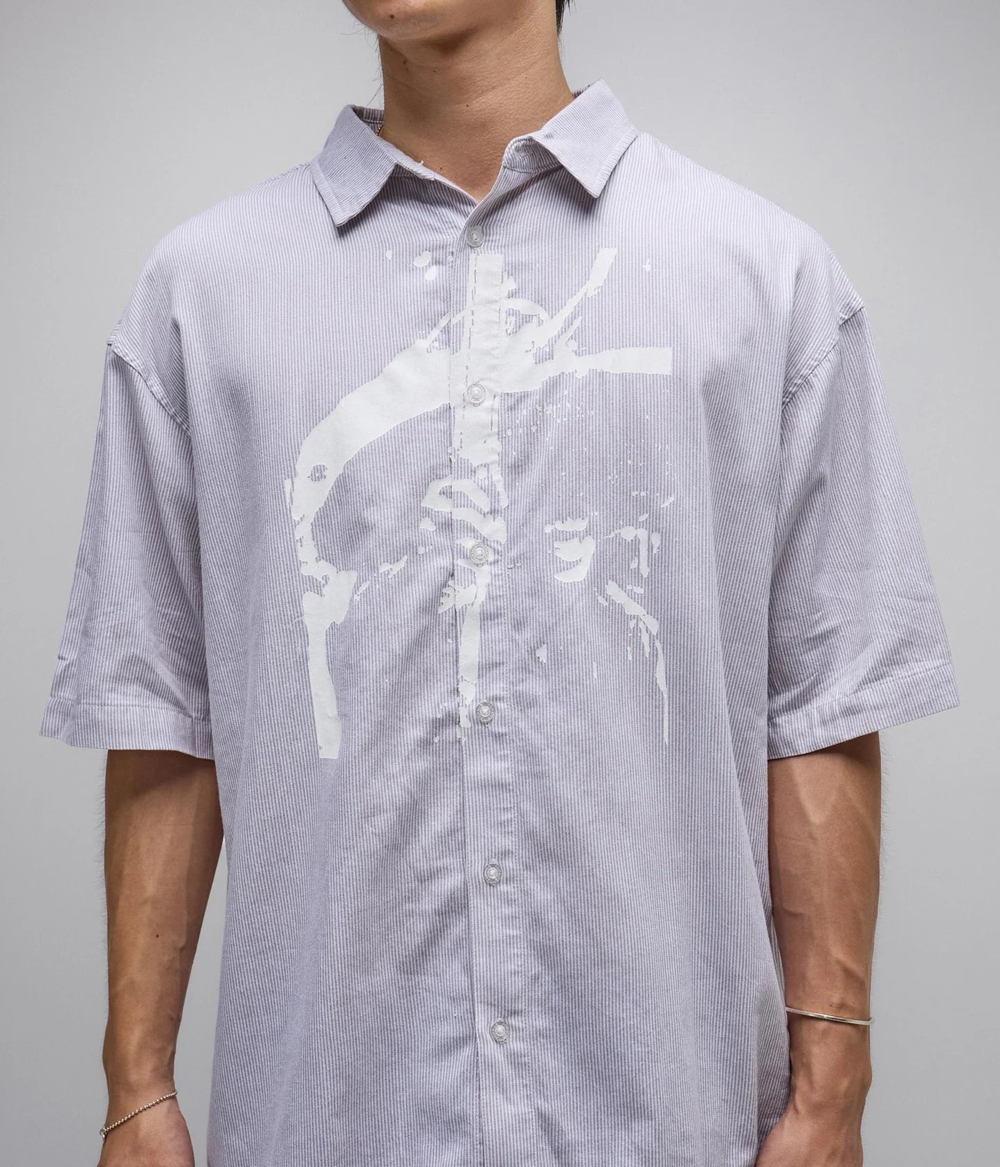 VIVIAN BOXY STRIPE SS SHIRT // GREY