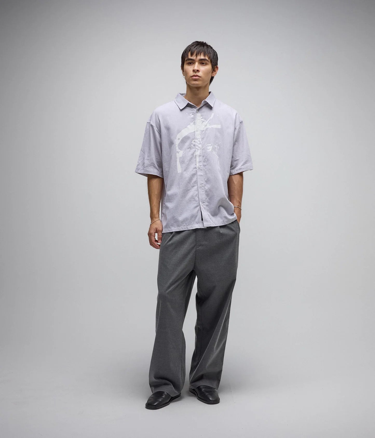 VIVIAN BOXY STRIPE SS SHIRT // GREY