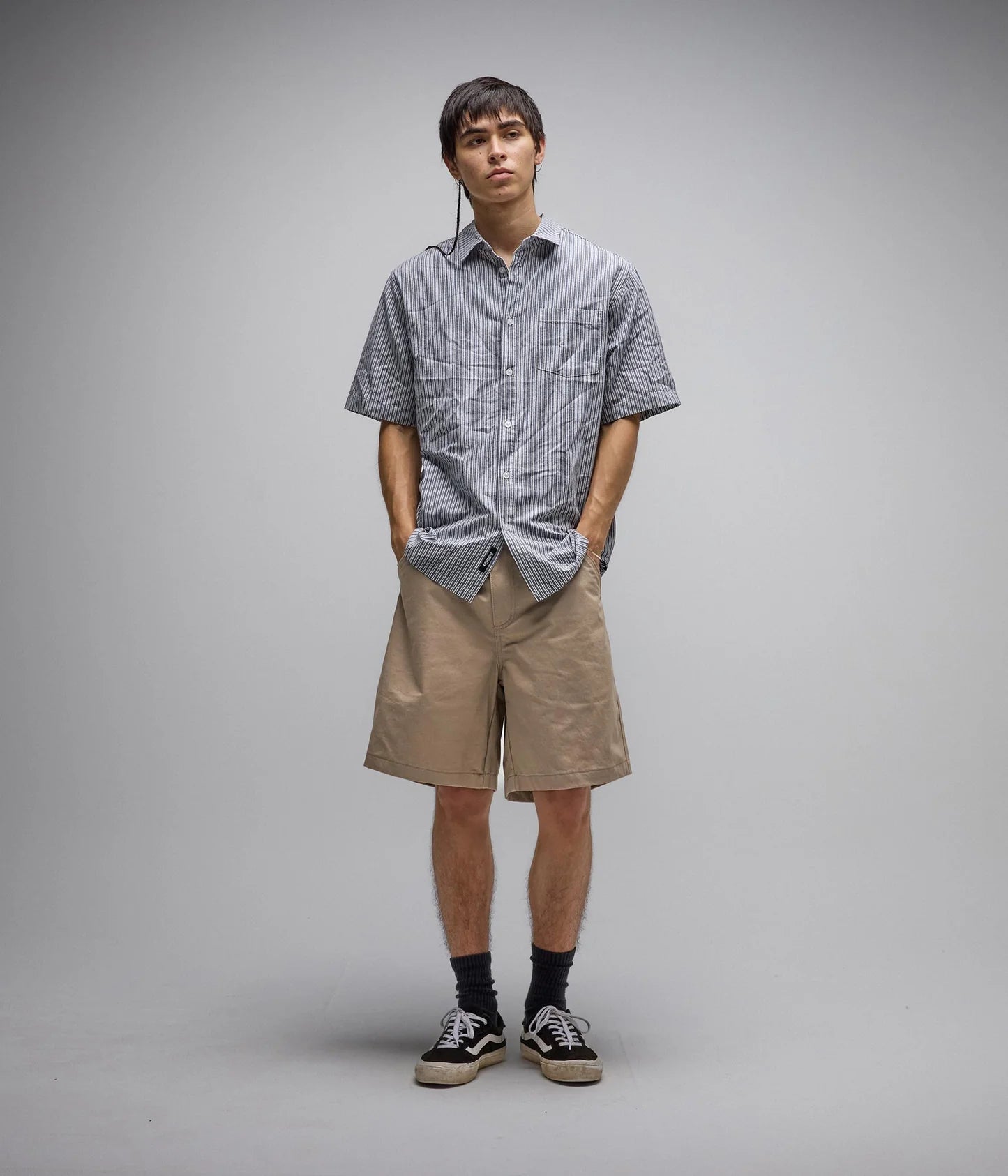 REYNOLDS 21" WALKSHORT // STONE