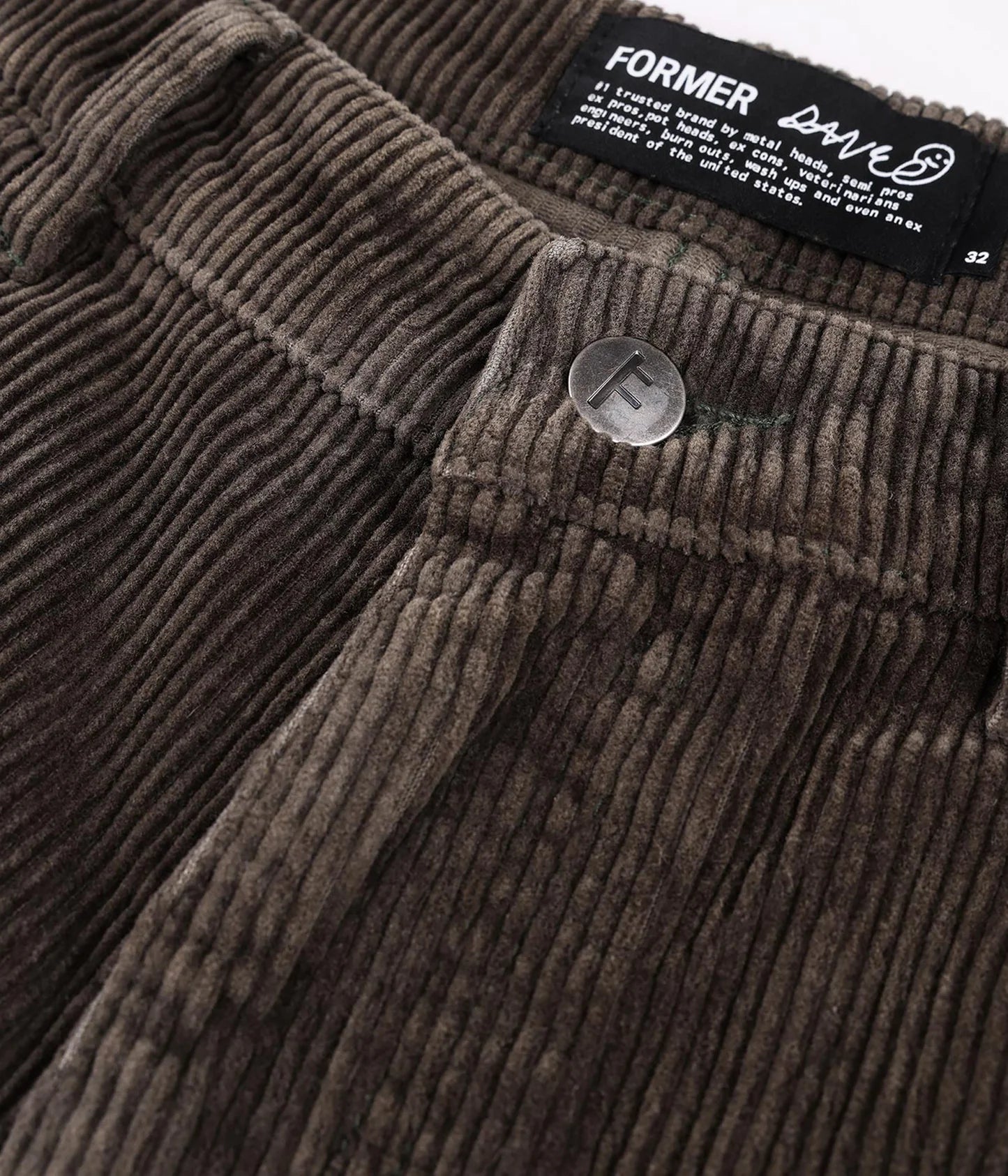 REYNOLDS 21" CORD WALKSHORT // PINE