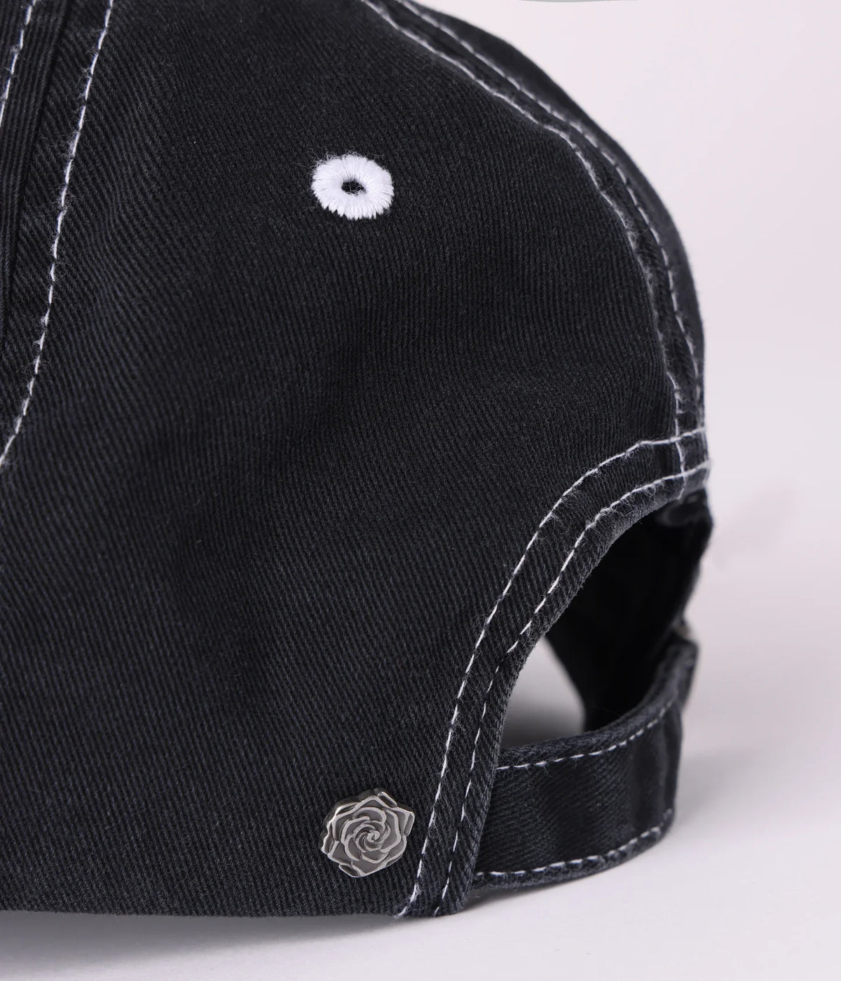 LEGACY ROSE CAP // BLACK