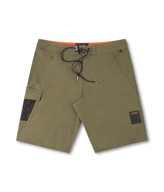 REYNOLDS 20' TRUNK // OLIVE