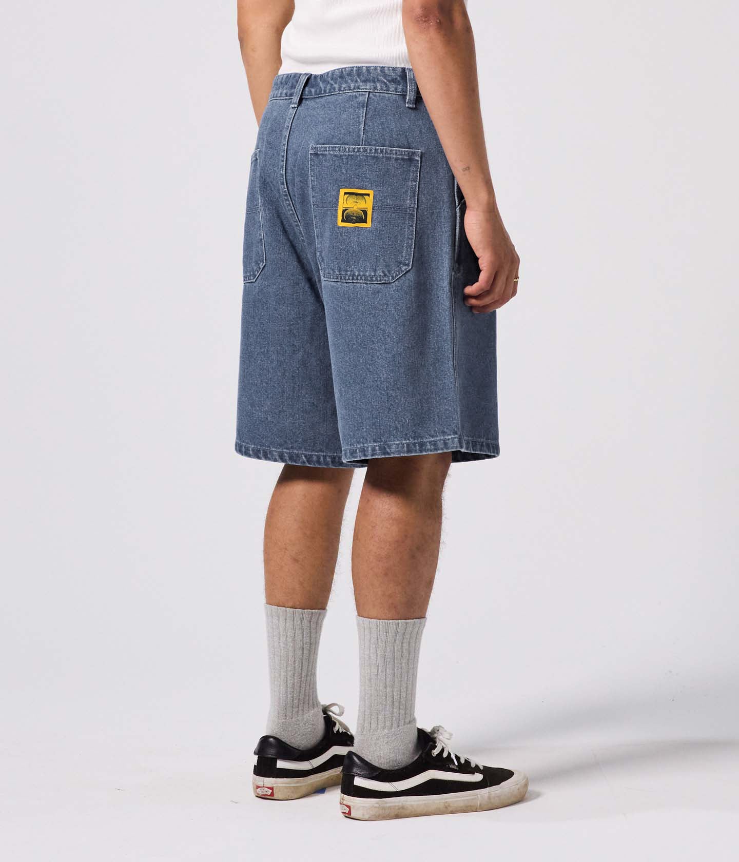 REYNOLDS 21" DENIM WALKSHORT // WORN BLUE