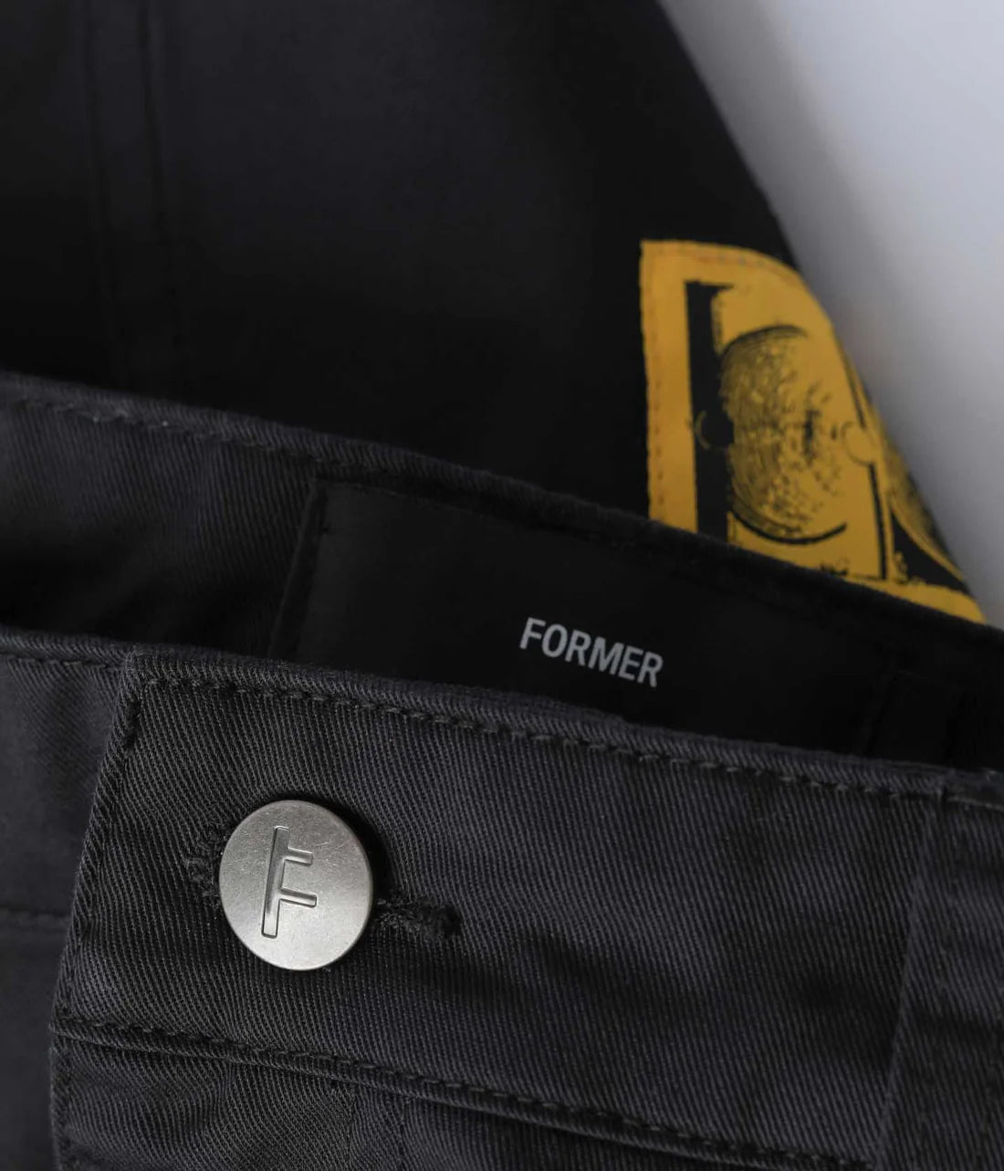 REYNOLDS 21'' WALKSHORT // BLACK