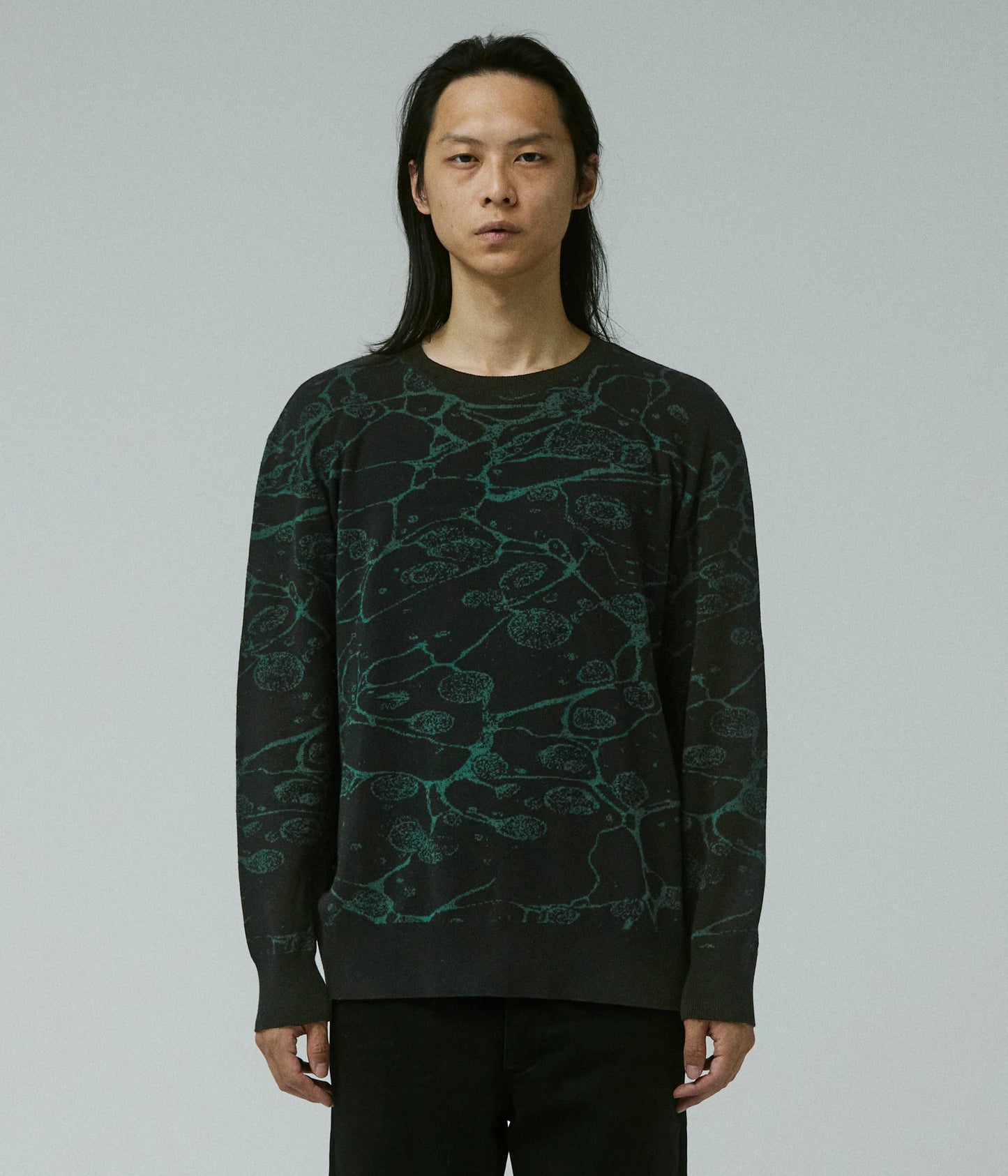 GLOBAL MIND CREW KNIT // BLACK