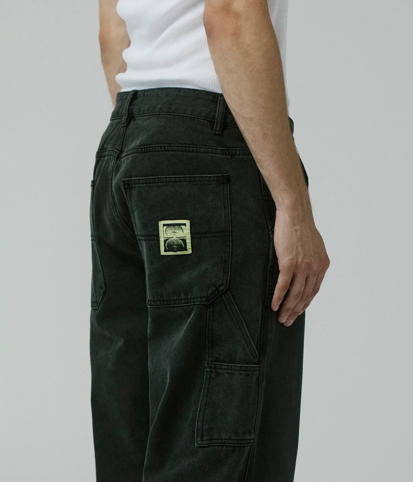 VT DISTEND DENIM CARPENTER PANT // WASHED BLACK