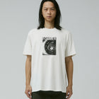 REVOLUTION T-SHIRT // BONE