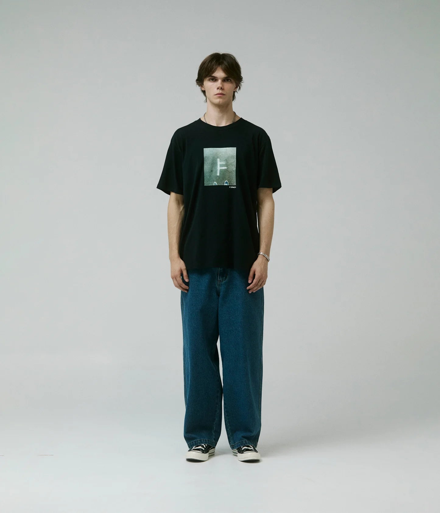 GROUNDED T-SHIRT // BLACK